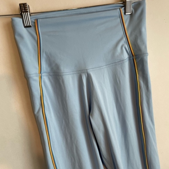 Nike Womens Yoga Core Vinyasa 7/8 Pants Leggings Blue Rainbow Stripe Small - Picture 5 of 9